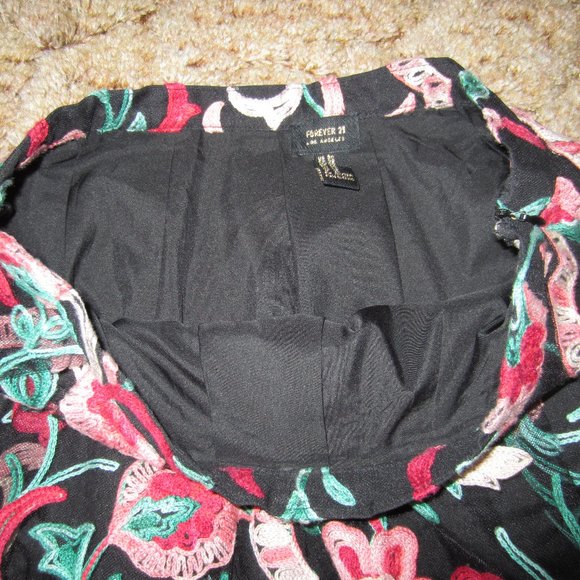 Forever 21 Embroidered Short Skirt - Picture 3 of 6
